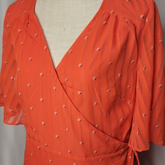 NEW WITH TAGS!!! Cupcakes and Cashmere Orange Wrap Dress Size L. #255 - Picture 3 of 5